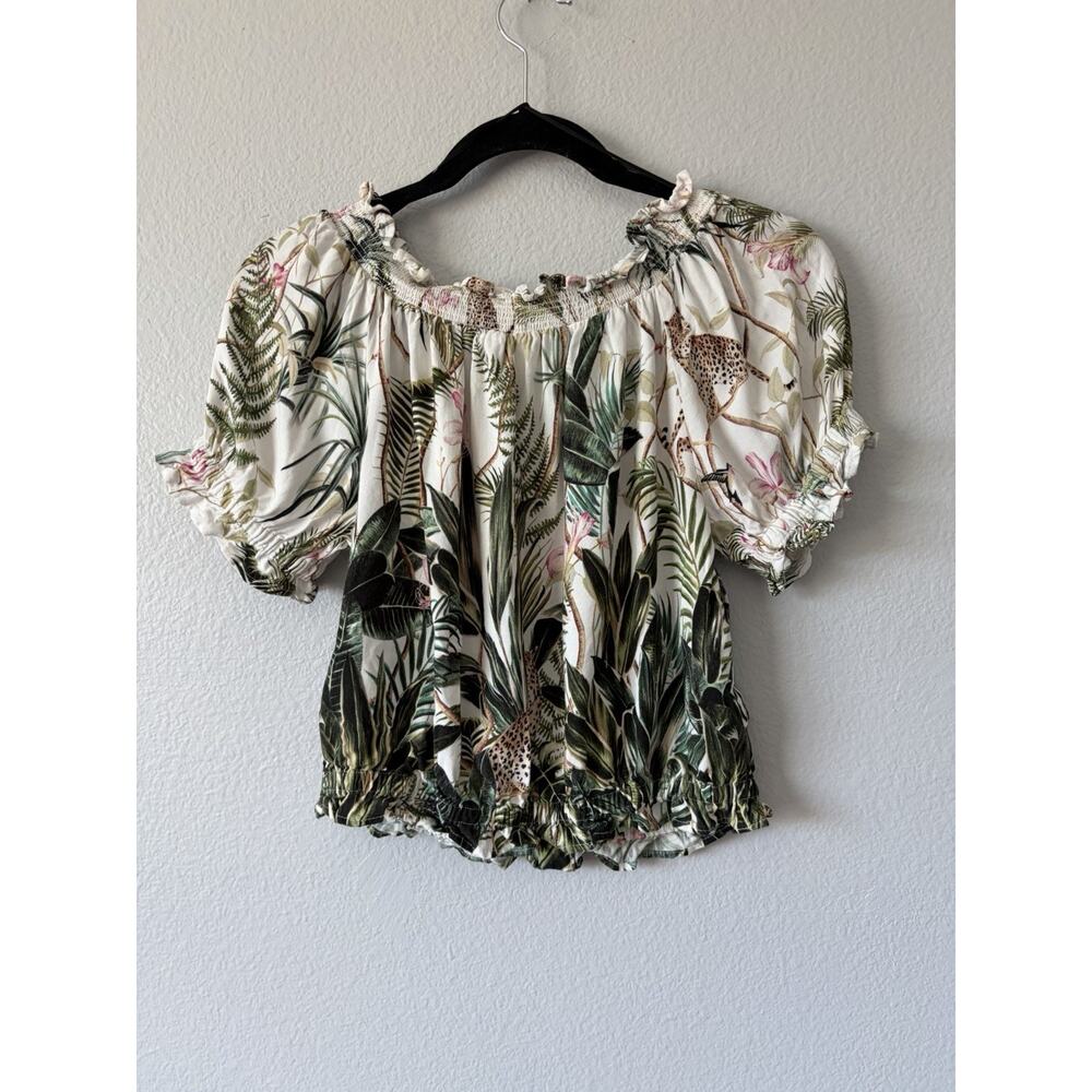 H&M Linen blend Tropical Floral Jaguar Ruffle Neck & Short Sleeve Blouse Size 6 - Picture 2 of 9